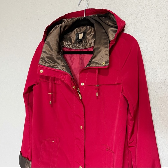 Gallery Burgundy Coat Gold Hardware Size Small - Picture 3 of 9